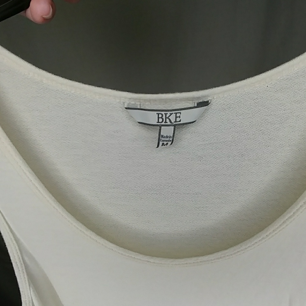 BKE Off White Sleeveless Tank Top Shirt Size M - Picture 3 of 3